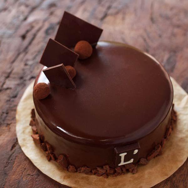 Linoui Truffle Cake